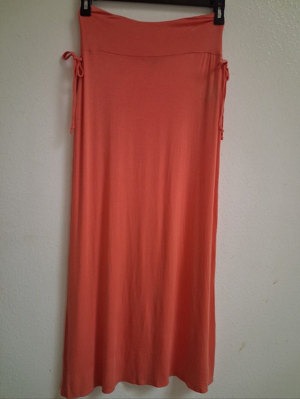 G by Guess Coral Orange Stretch Knit Maxi Skirt Side Ties Size Small